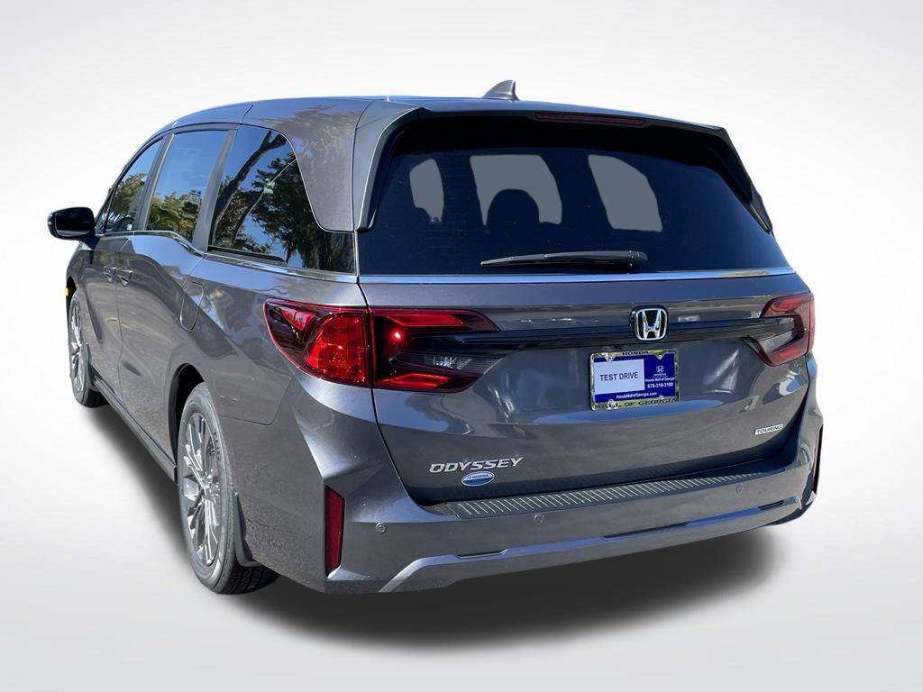 New 2027 Honda Odyssey Touring image 4