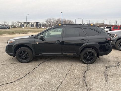 Used 2022 Subaru Outback Wilderness image 3