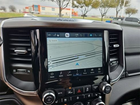 Used 2024 RAM 2500 Laramie w/ Safety Group image 14