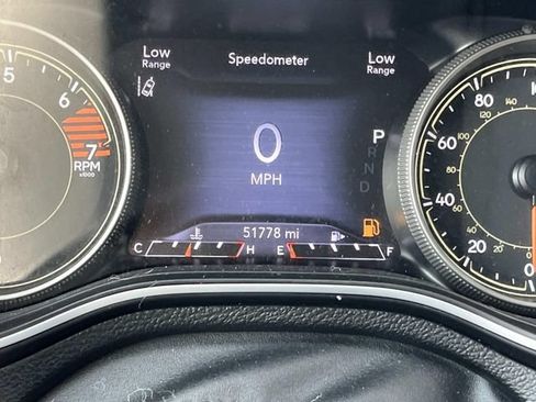 Used 2023 Jeep Cherokee Altitude Lux AWD/4WD image 42