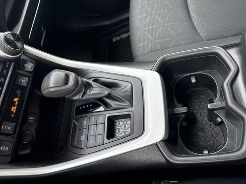 Used 2023 Toyota RAV4 XLE image 19