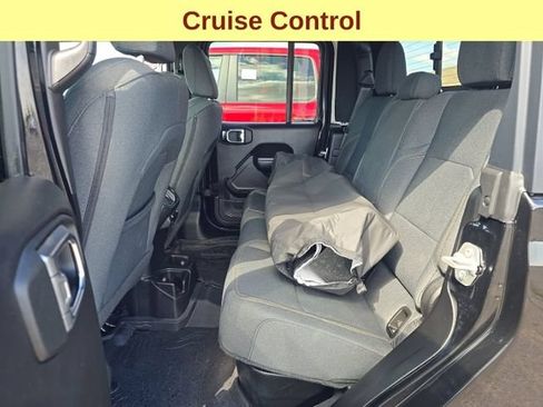 Used 2025 Jeep Gladiator Sport AWD/4WD image 11