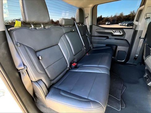 Used 2024 GMC Sierra 1500 SLT image 20