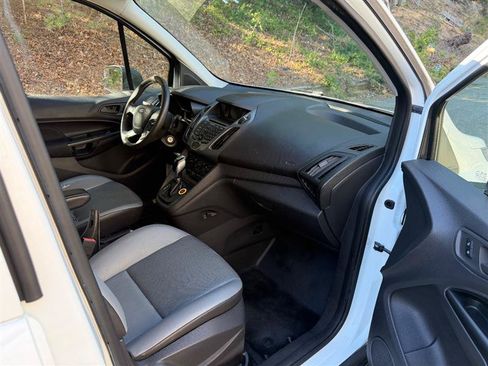 Used 2017 Ford Transit Connect XL FWD image 23