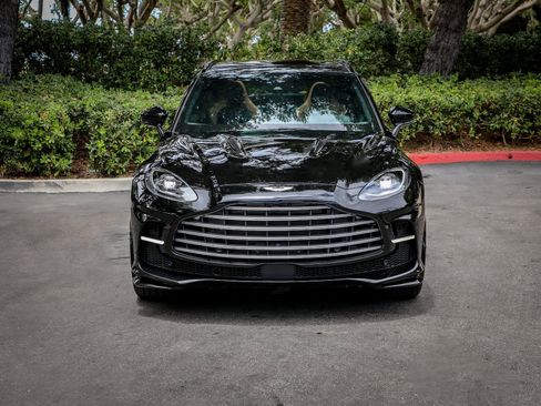 Used 2023 Aston Martin DBX 707 AWD/4WD image 5