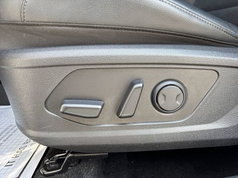Used 2023 Kia Sportage SX FWD image 25