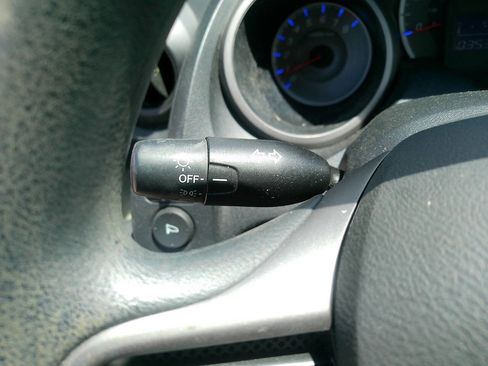 Used 2009 Honda Fit image 25