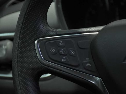 Used 2021 Chevrolet Equinox LS w/ LS Convenience Package FWD image 21