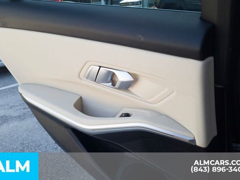Used 2021 BMW 330i Sedan w/ Premium Package RWD image 26