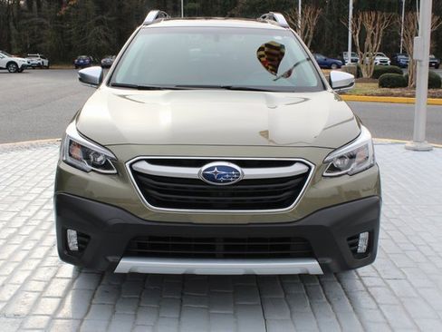 Certified 2022 Subaru Outback Touring XT image 8