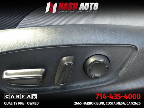 Used 2025 Toyota Tacoma TRD Off-Road w/ TRD Off Road Upgrade Package AWD/4WD image 45