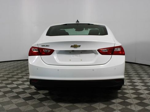 Used 2020 Chevrolet Malibu LS w/ Driver Confidence Package II image 31