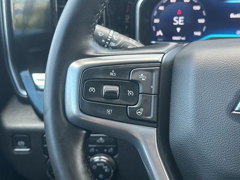 Used 2025 Chevrolet Silverado 1500 LT AWD/4WD image 26