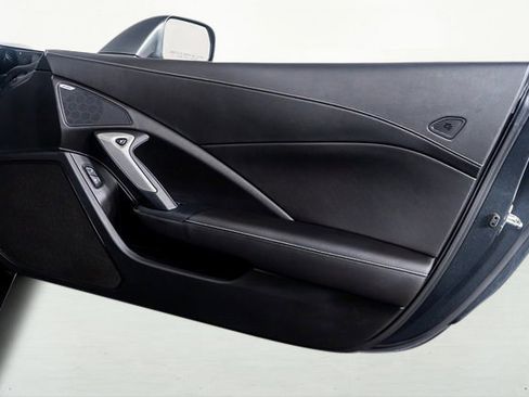 Used 2017 Chevrolet Corvette Stingray Convertible w/ 2LT Preferred Equipment Group image 44