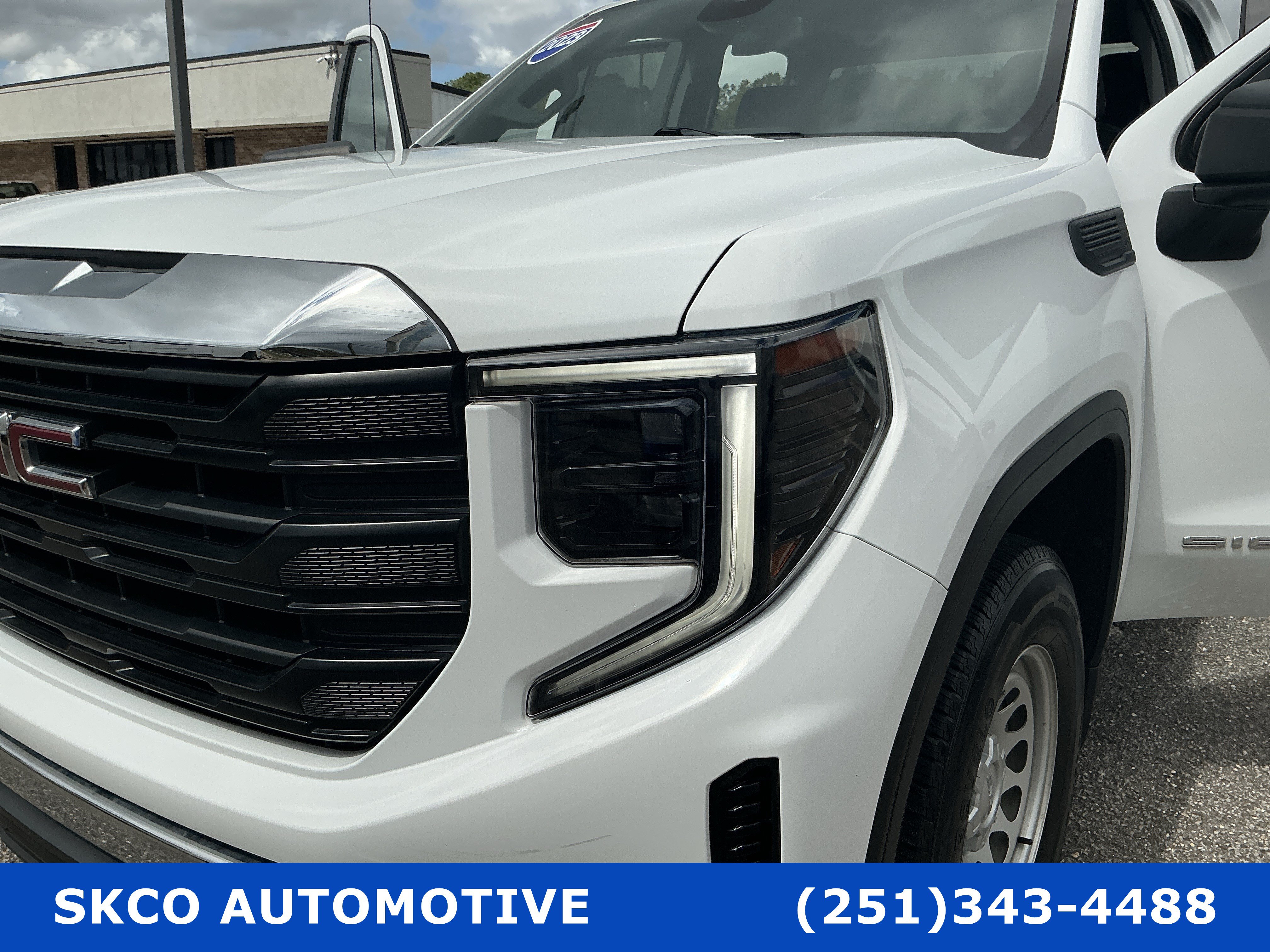 Used 2023 GMC Sierra 1500 Pro w/ Pro Value Package RWD image 30