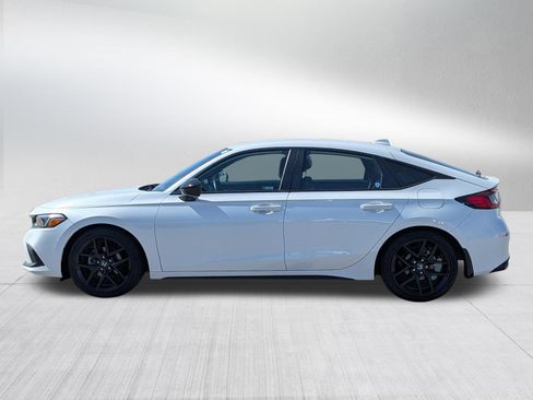 Used 2024 Honda Civic Sport image 4