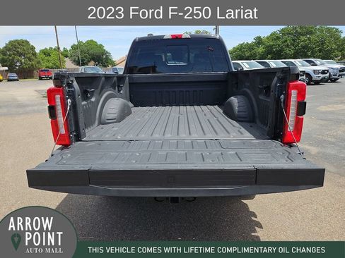 Used 2023 Ford F250 Lariat w/ Sport Appearance Package AWD/4WD image 17