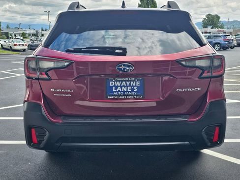 Used 2021 Subaru Outback Premium AWD/4WD image 4