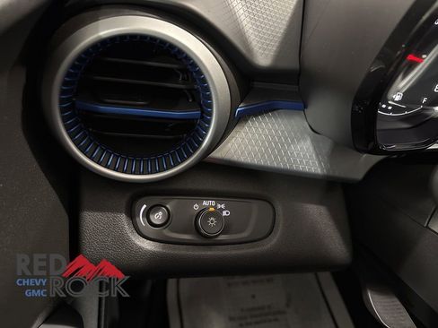 Used 2024 Chevrolet Trax LS w/ LS Convenience Package image 22