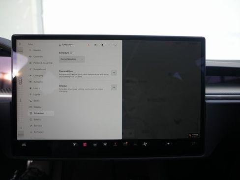 Used 2022 Tesla Model S Plaid image 56