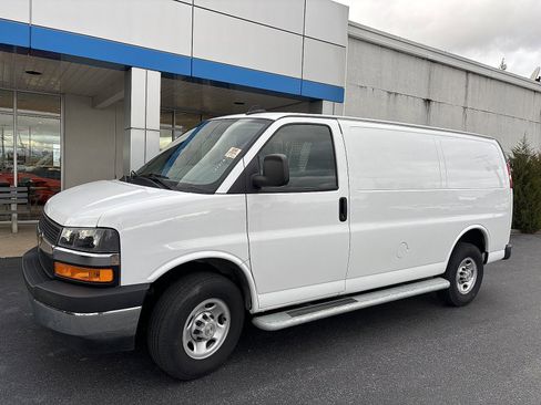 Used 2024 Chevrolet Express 2500 w/ Driver Convenience Package image 2