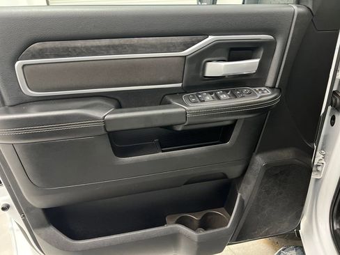 Used 2024 RAM 2500 Big Horn image 11