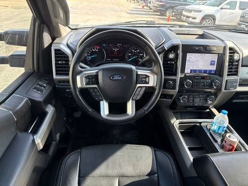 Used 2021 Ford F250 Lariat w/ Lariat Ultimate Package AWD/4WD image 18