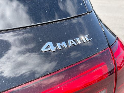 Used 2025 Mercedes-Benz GLE 350 4MATIC image 11