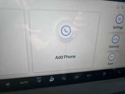 New 2025 Ford Maverick XLT w/ XLT Luxury Package image 28