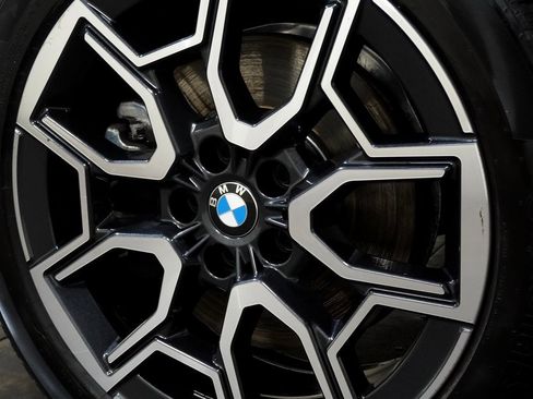 Certified 2025 BMW X1 xDrive28i w/ Technology Package image 10