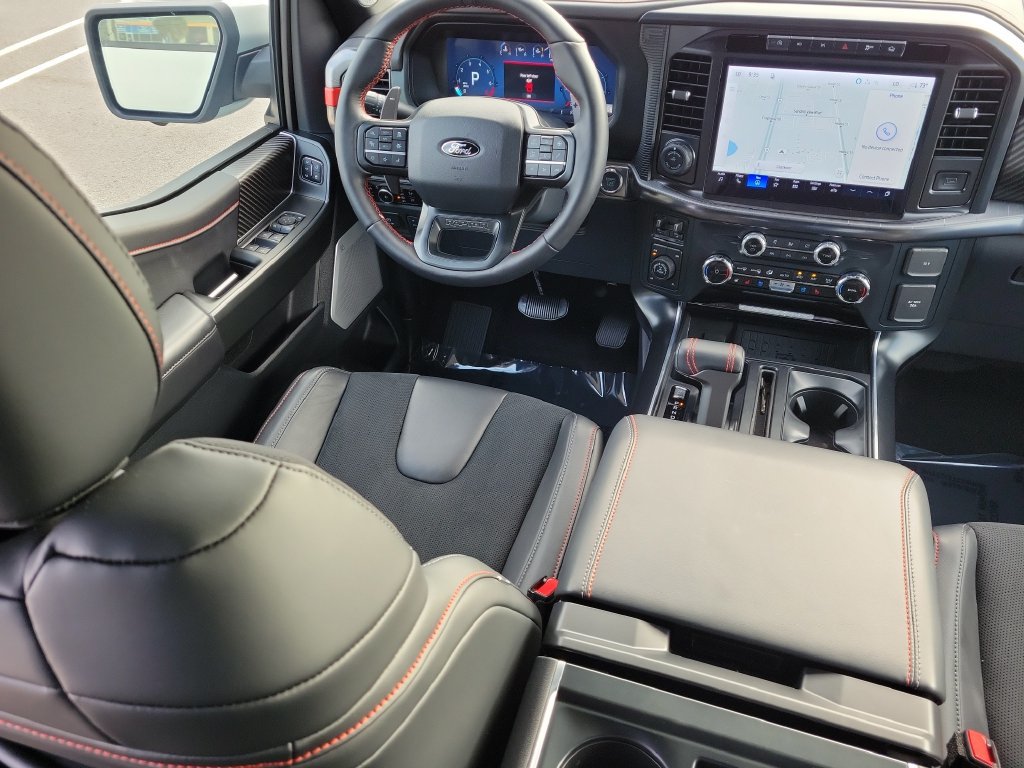 Used 2026 Ford F150 Raptor AWD/4WD image 11