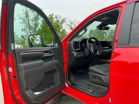New 2026 Chevrolet Silverado 2500 LT w/ Trail Boss Package AWD/4WD image 15
