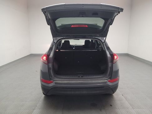 Used 2017 Hyundai Tucson SE image 29