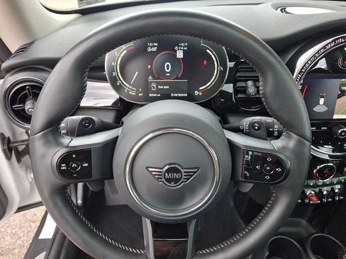 Used 2024 MINI Cooper S FWD image 21