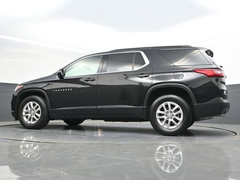 Used 2020 Chevrolet Traverse LT AWD/4WD image 41