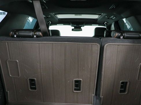 Used 2024 GMC Yukon AT4 AWD/4WD image 34
