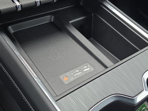 New 2026 GMC Acadia Elevation w/ Elevation Premium Package image 17