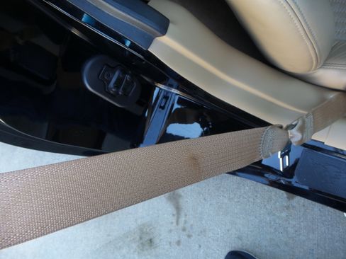 Used 2001 Chevrolet Corvette Coupe w/ Preferred Equipment Group2 image 16