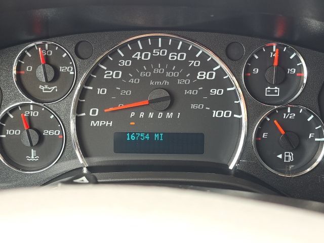 Used 2025 Chevrolet Express 2500 w/ Driver Convenience Package RWD image 20