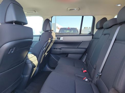 New 2026 Hyundai Santa Fe SE FWD image 15