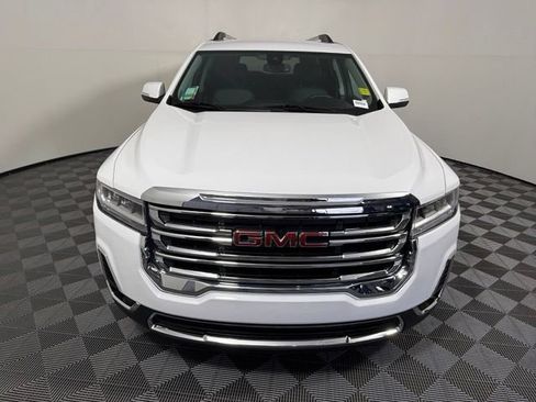 Used 2023 GMC Acadia SLT FWD image 9
