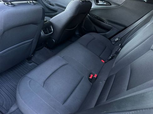 Used 2019 Chevrolet Malibu LT image 12