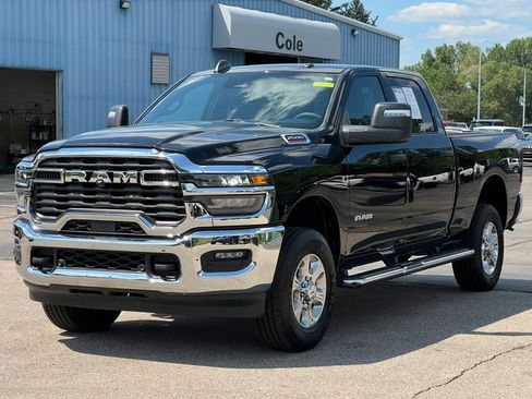 Used 2026 RAM 2500 Big Horn AWD/4WD image 38