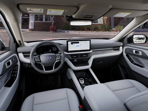 New 2027 Ford Explorer Platinum AWD/4WD image 9