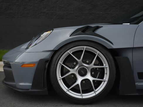 Used 2024 Porsche 911 GT3 RS image 34