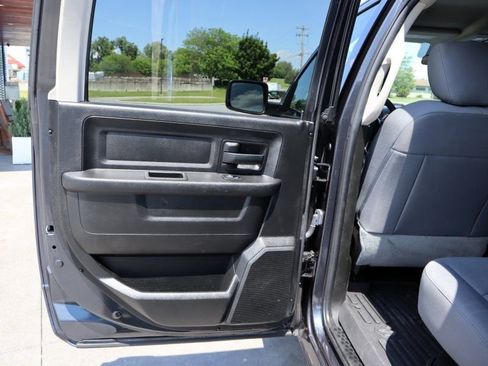 Used 2020 RAM 1500 Tradesman w/ Tradesman SXT Package AWD/4WD image 16