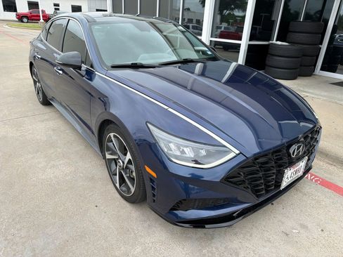 Used 2021 Hyundai Sonata SEL Plus w/ Tech Package FWD image 4