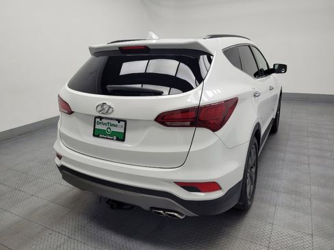 Used 2018 Hyundai Santa Fe Sport FWD image 7