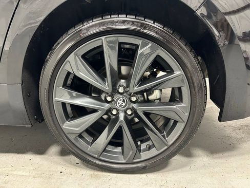 Used 2025 Toyota Corolla SE w/ SE Premium Package image 64