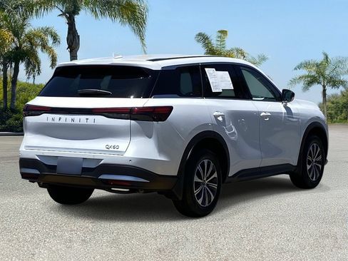 Certified 2026 INFINITI QX60 Pure w/ Cargo Package FWD image 5